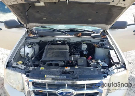 2012 Ford Escape Xlt из США, поврежденный, VIN 1FMCU0DG4CKB39092